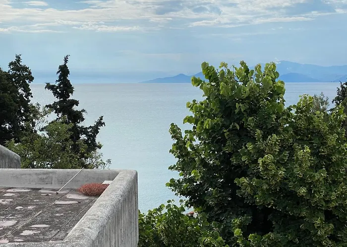 Irini Seaside PalaiónTsiflíkion