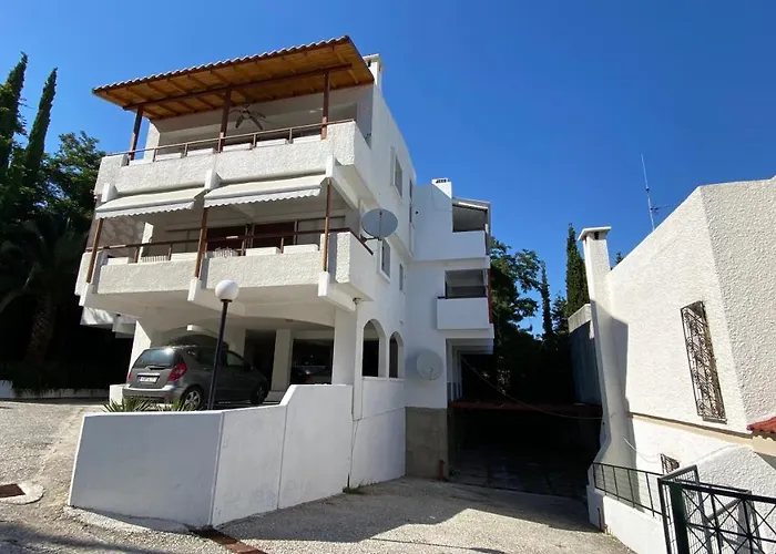 Irini Seaside Casa de Férias