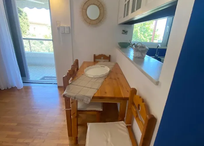 Irini Seaside PalaiónTsiflíkion