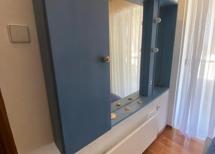 Irini Seaside * PalaiónTsiflíkion