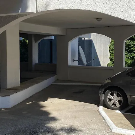 Дом отдыха Irini Seaside Палеон-Цифликион